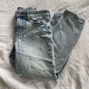 Light wash denim